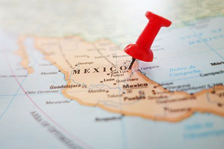 IEnova and BP sign contract for liquid fuels terminal in Mexico