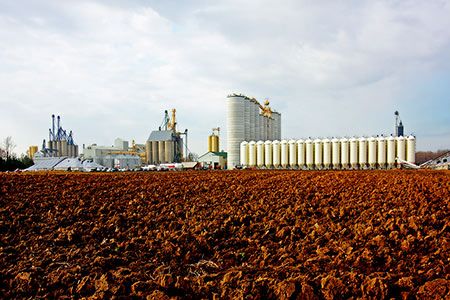 Green Plains to sell ethanol plants to Valero Renewable Fuels